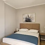 Deep Blue Penthouse 111 Apartment *