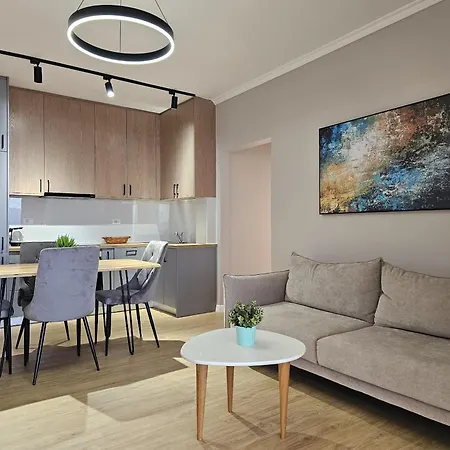 Deep Blue Penthouse 111 Sarandë