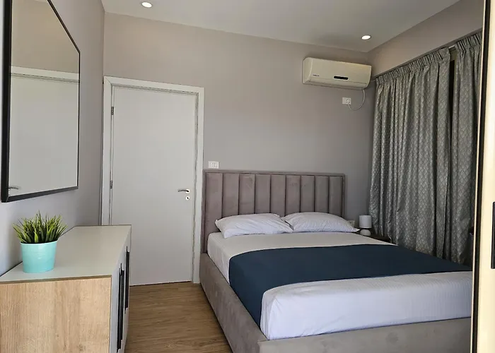 Deep Blue Penthouse 111 *