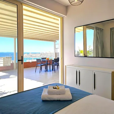Deep Blue Penthouse 111 Sarandë