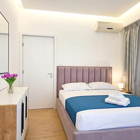 Deep Blue Penthouse 111 Sarandë